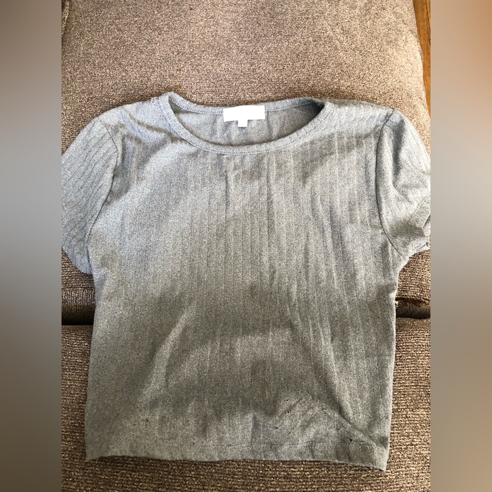 Gray top with open back